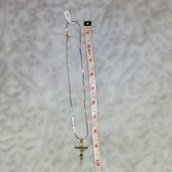 Sold Gold Tone Christ INRI Crucifix Pendant Faith Necklace, Thin Chain - Picture 7 of 7